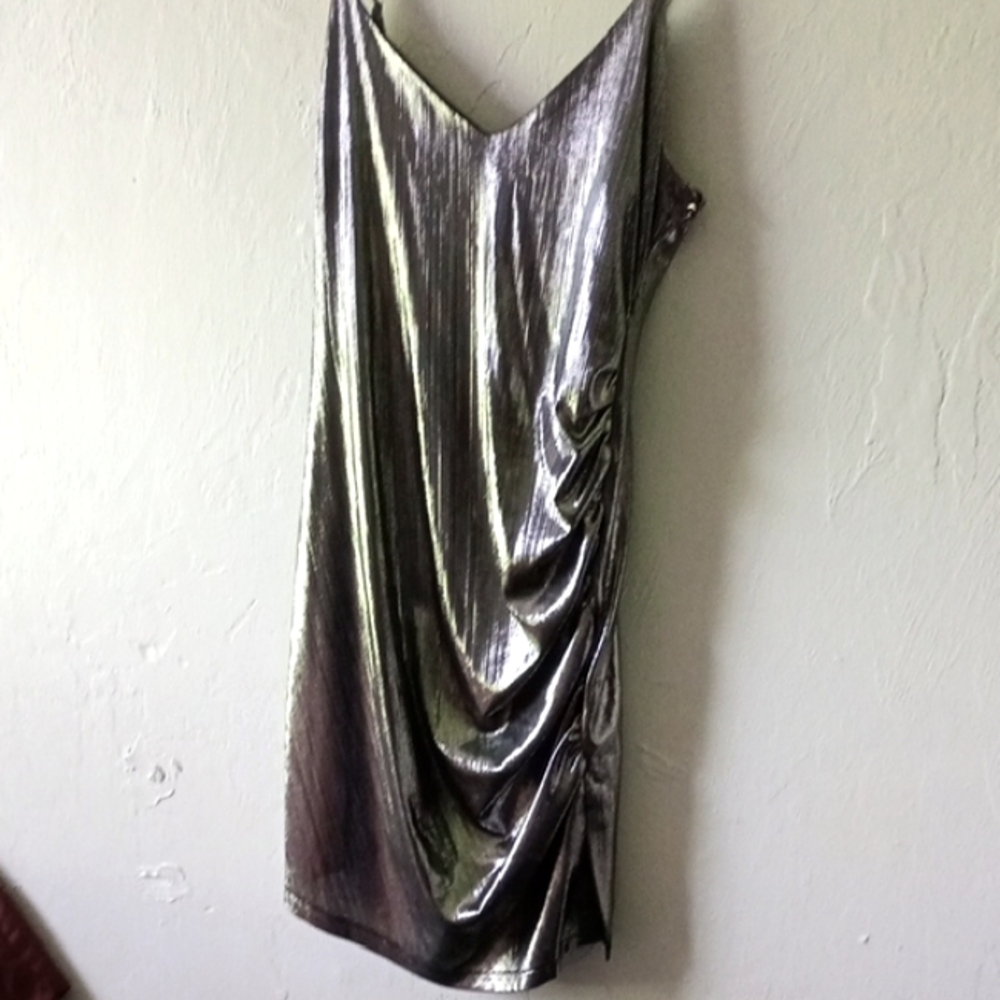 NEW Shimmering Sexy Dress Medium